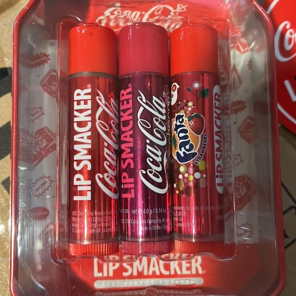 NWT Coca Cola Lipsmacker - Picture 3 of 3
